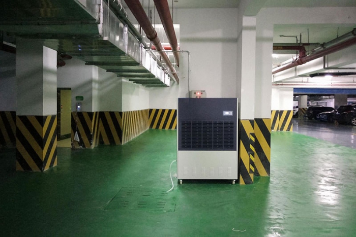 為什么企業(yè)倉庫都選擇環(huán)科除濕機(jī)？